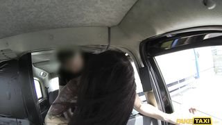Fake Taxi - Innocent American lady gets arse fucked - 08/27/2015