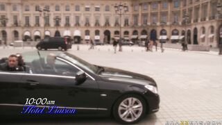 ZZ Series - Ep-1: Bienvenue a Paris! - 02/06/2012