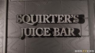 Shes Gonna Squirt - Squirter's Juice Bar - 10/17/2013