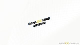 Brazzers Exxtra - Teasing Toes - 02/15/2018