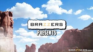 Brazzers Exxtra - Homo Sexians - 08/12/2018