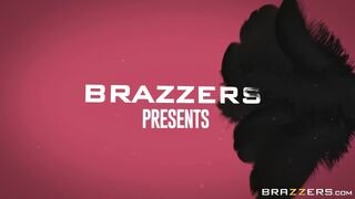 Brazzers Exxtra - Cleaning His Cock - 10/11/2018