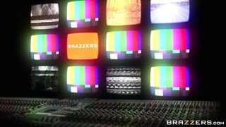 Brazzers Exxtra - News Ancwhores - 11/12/2018