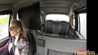 Female Fake Taxi - Sealing the Deal With an Old Flame - 02/10/2016