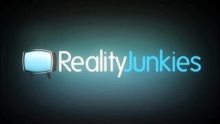 RealityJunkies - Young and Busted Scene 1 - 07/13/2018