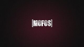 Mofos B Sides - Squirting Elena - 09/11/2019